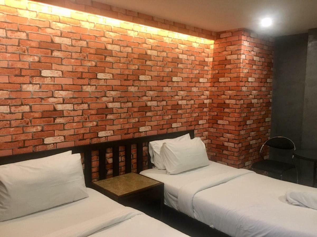 Ton Aor Place Hotel Bangkok Exteriér fotografie